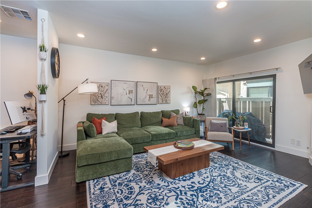 1734 North Verdugo Road, Unit 23 Glendale, CA 91208 - Photo 8 of 45