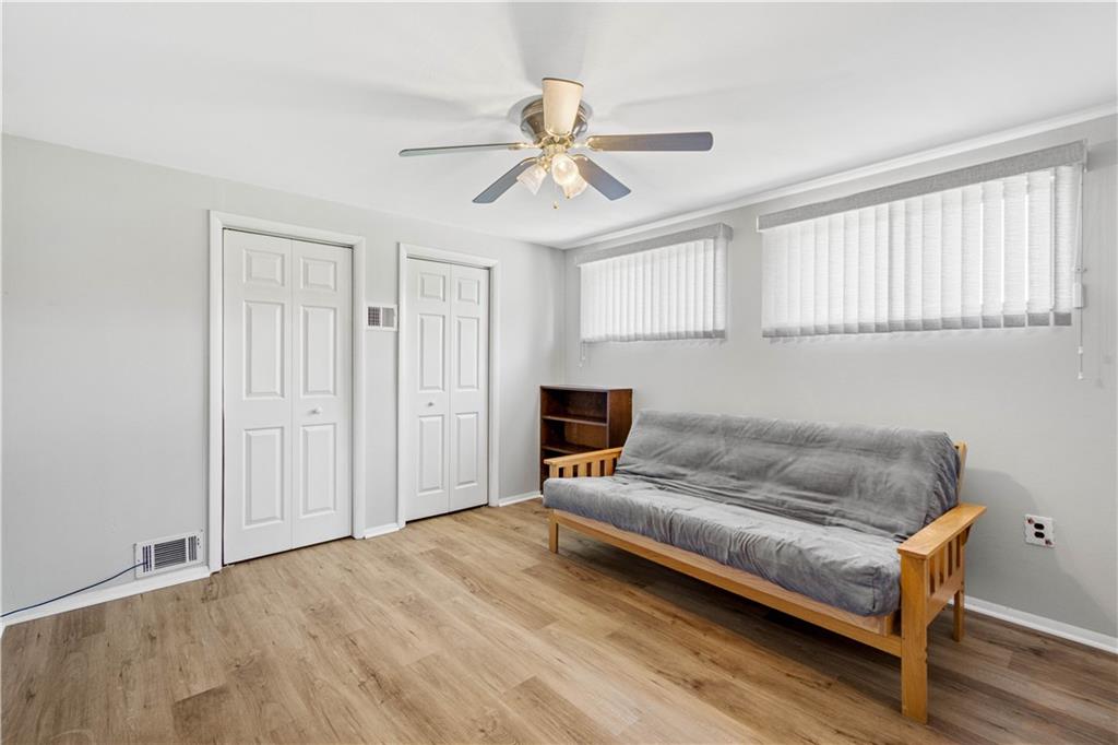 5330 Blossom Road Pittsburgh, PA 15236 - Photo 16 of 25 Gallery Image 16