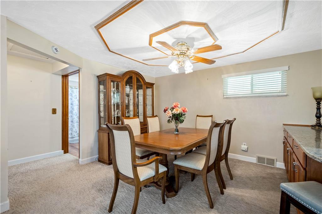 5330 Blossom Road Pittsburgh, PA 15236 - Photo 6 of 25 Gallery Image 6