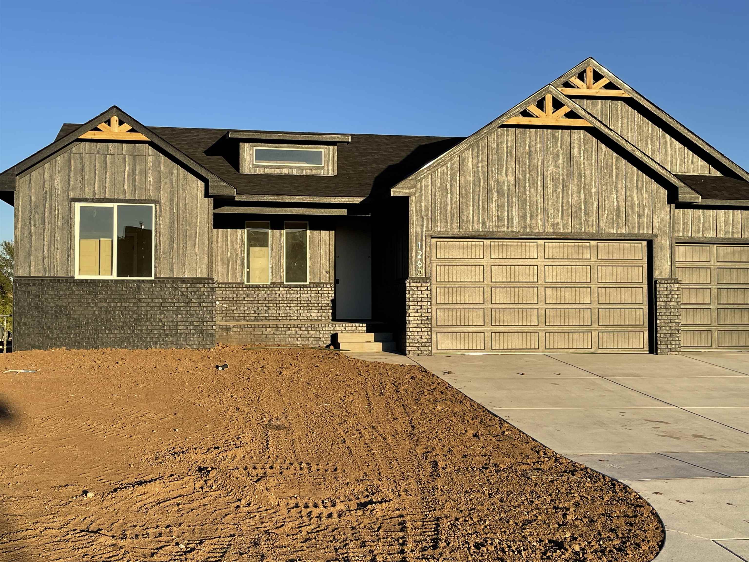 1260 North Main Street Goddard, KS 67052 - Photo 1 of 17