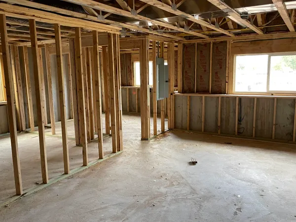 $373,500 | 1260 North Main Street, Goddard, KS 67052