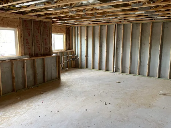 $373,500 | 1260 North Main Street, Goddard, KS 67052