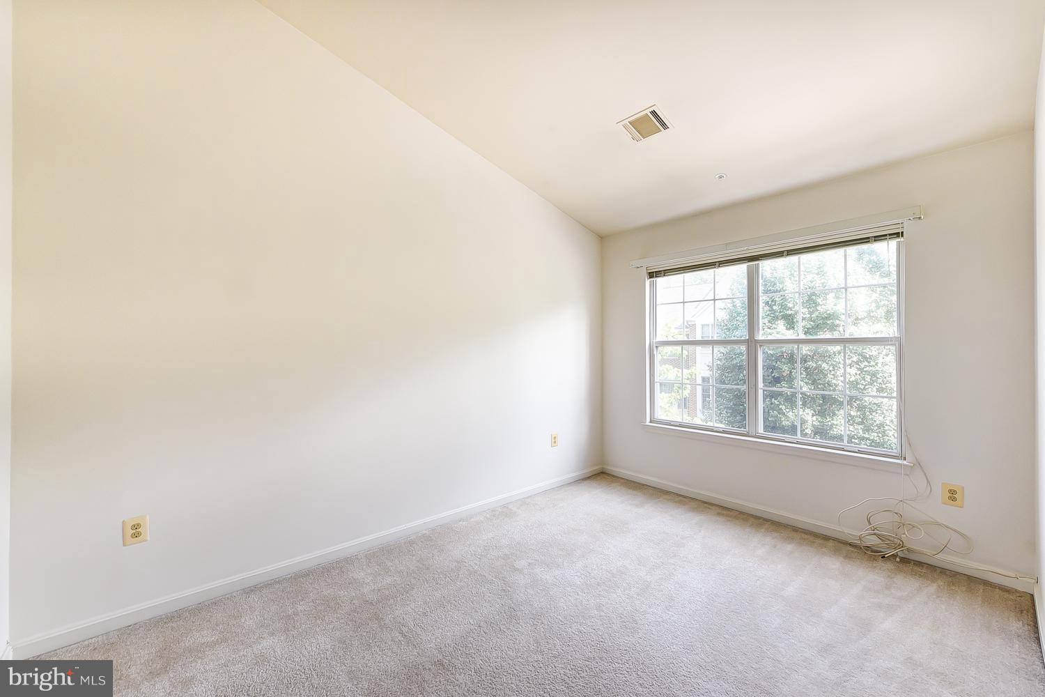 11220 Watermill Lane Silver Spring, MD 20902 - Photo 16 of 28 Bedroom