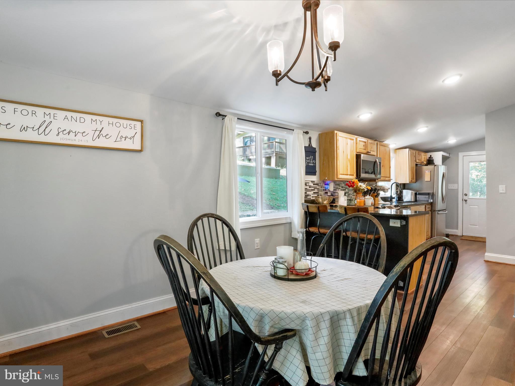117 Sifer Road Front Royal, VA 22630 - Photo 5 of 27 Gallery Image 5