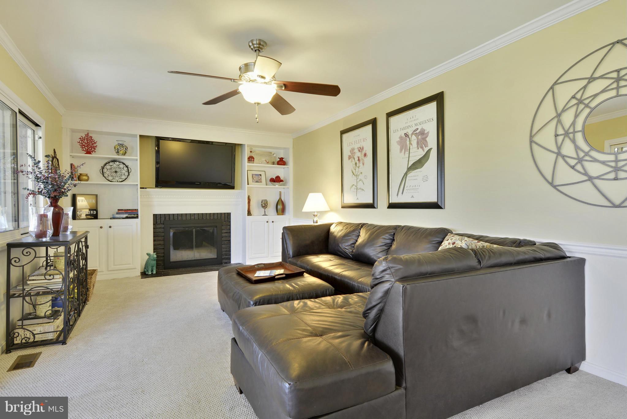 12204 Triple Crown Road North Potomac, MD 20878 - Photo 11 of 30 Family Room