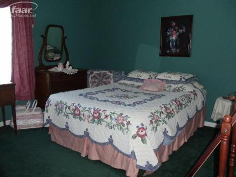 3600 Davis Lake Road Lapeer, MI 48446 - Photo 13 of 19 20284309-12.JPG
