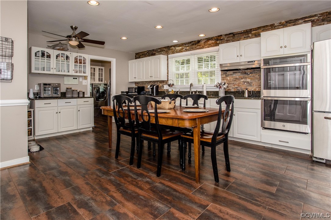3911 Cresthill Road Chester, VA 23831 - Photo 31 of 50 a view of a dining room with furniture
