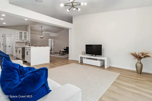 $423,900 | 2161 Brookshire Circle, Melbourne, FL 32904