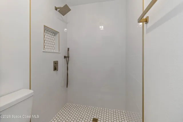 $423,900 | 2161 Brookshire Circle, Melbourne, FL 32904