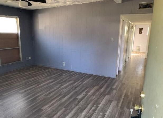 4604 Reed Street Fort Worth, TX 76119 - Photo 8 of 20 Gallery Image 8