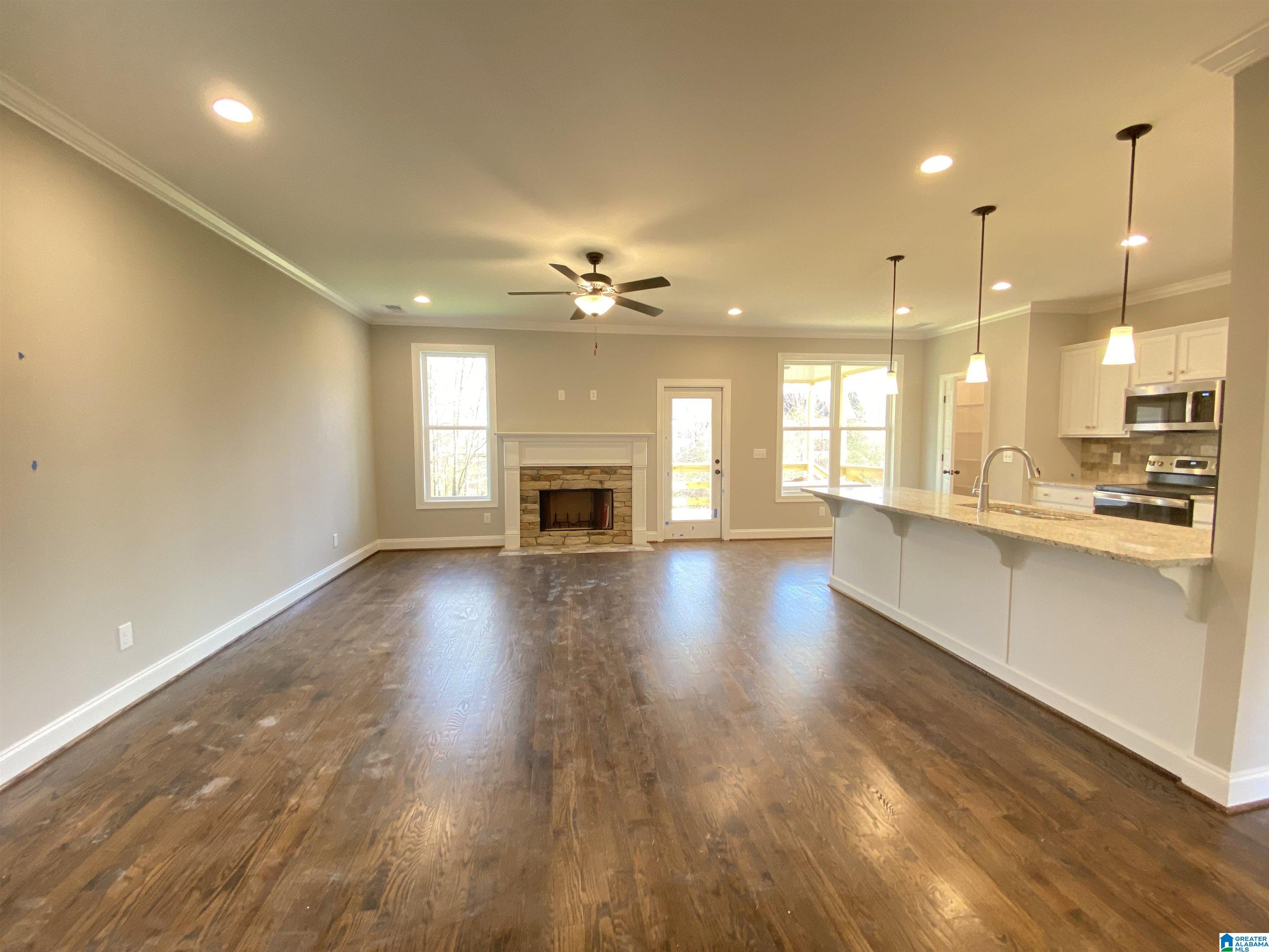 225 Cottage Court Springville, AL 35146 - Photo 8 of 37