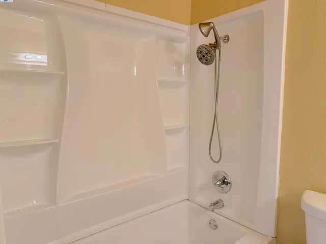 $2,995 | 6100 Joaquin Murieta Avenue, Unit G, Newark, CA 94560