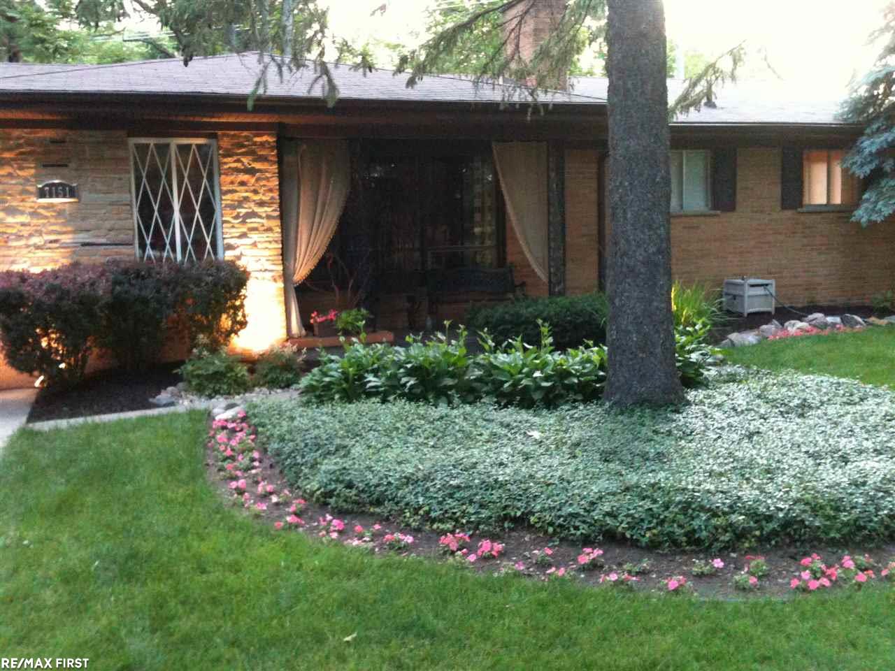 7151 Perry Lake Road Clarkston, MI 48346 - Photo 33 of 48