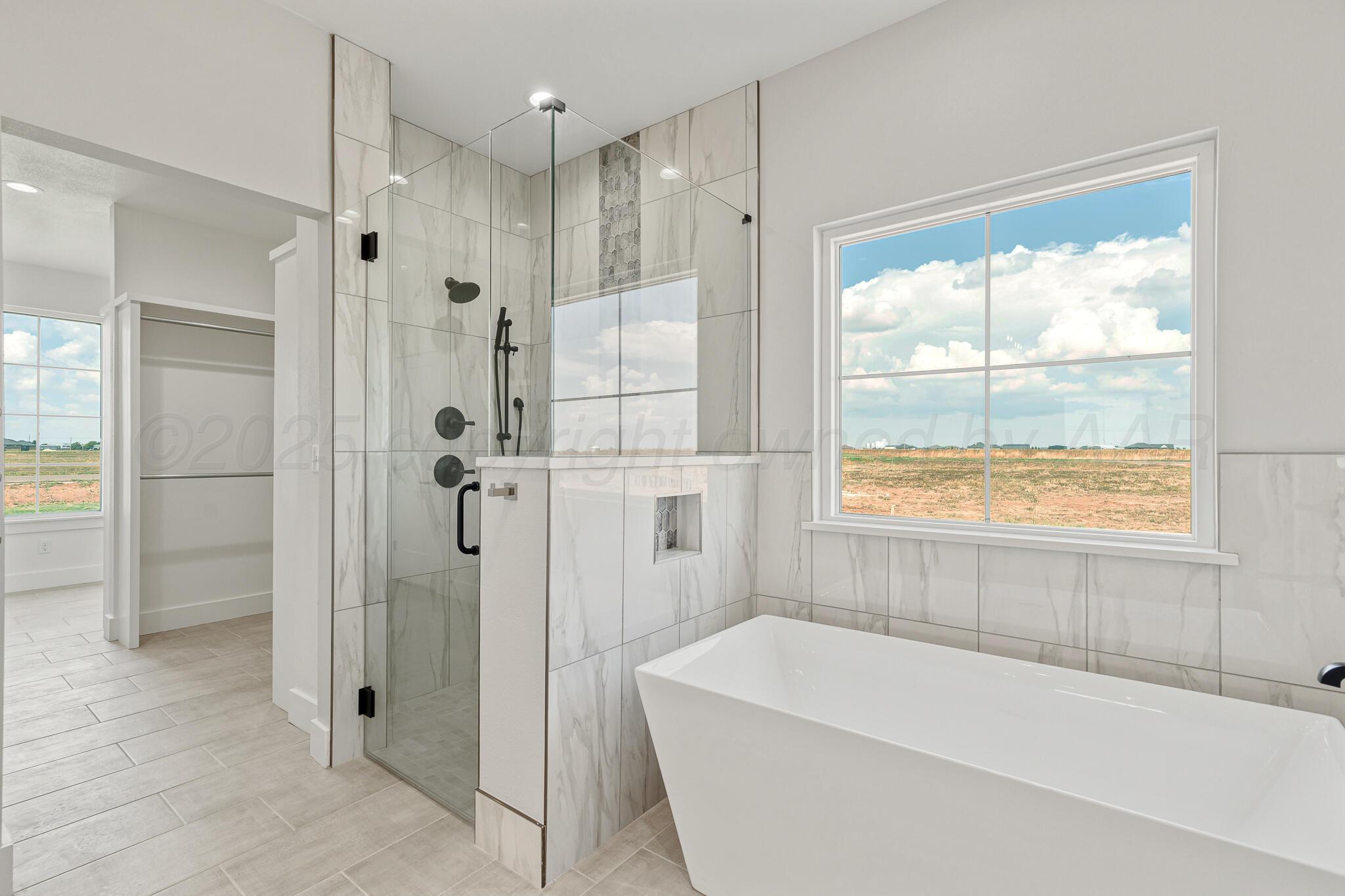 3851 Juniper Springs Road Amarillo, TX 79119 - Photo 25 of 39 Master Bath