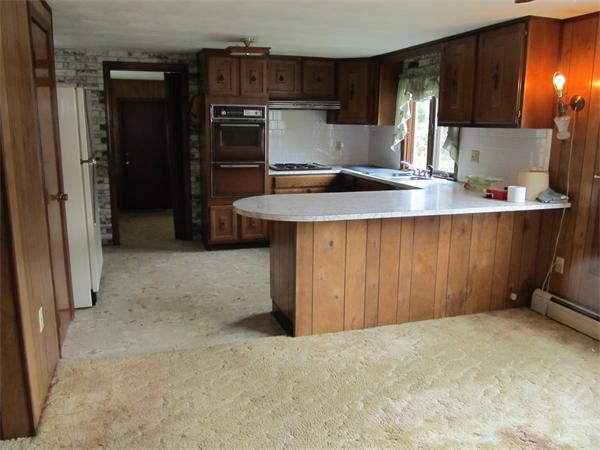 458 Sodom Road Westport, MA 02790 - Photo 4 of 22 Gallery Image 4