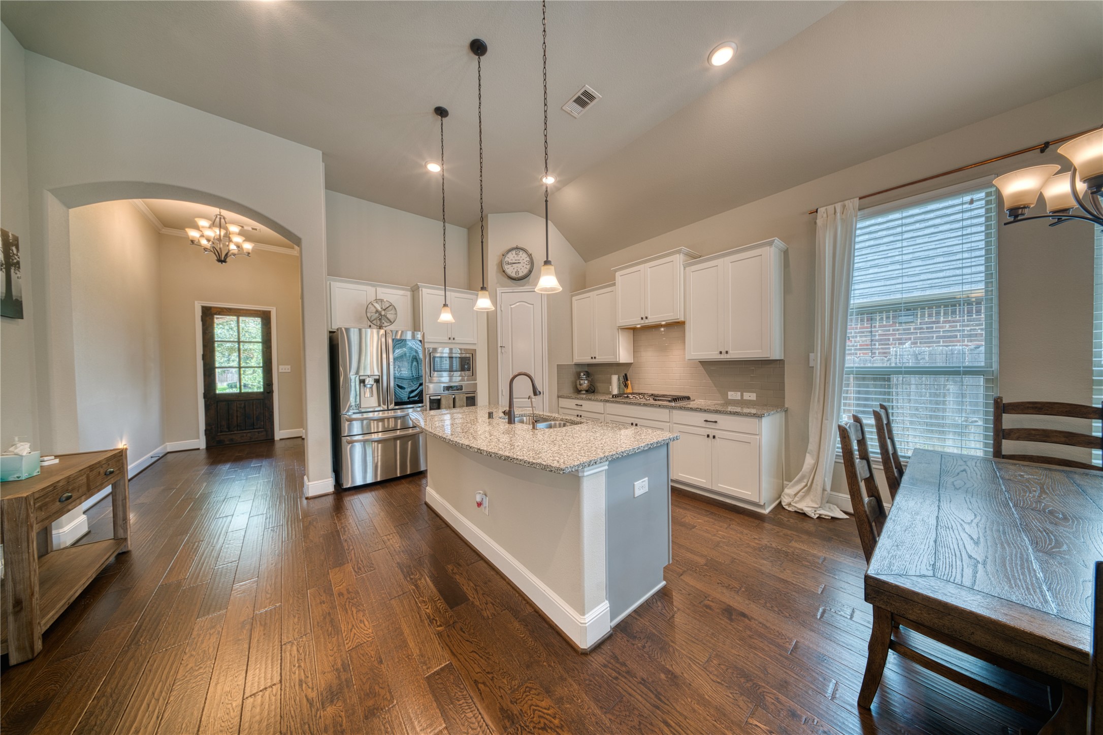 29311 Ribbongrass Court Katy, TX 77494 - Photo 4 of 21 Kitchen and living area open flow