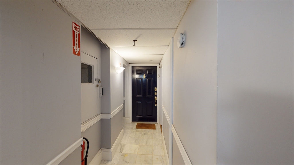 290 Beacon Street, Unit 2 Boston, MA 02116 - Photo 17 of 23