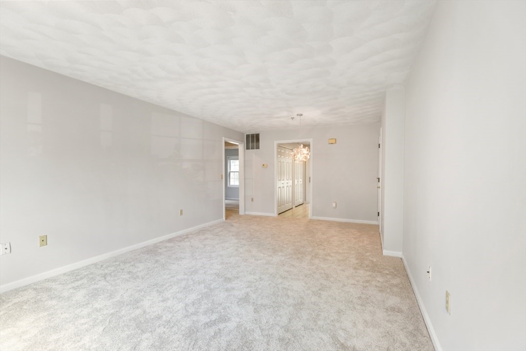 396 Boston Road, Unit 302 Billerica, MA 01821 - Photo 14 of 30 Gallery Image 14