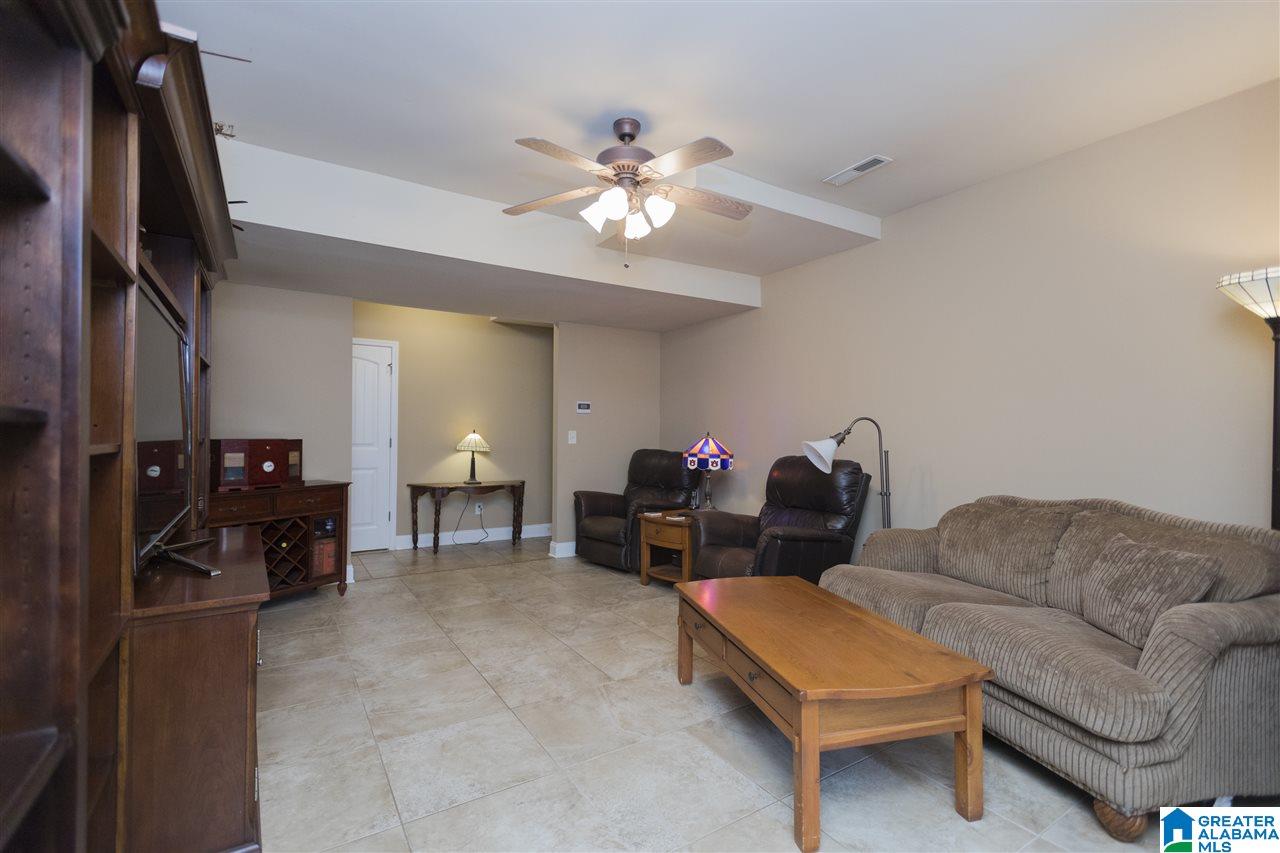 209 Widgeon Circle Alabaster, AL 35007 - Photo 37 of 49