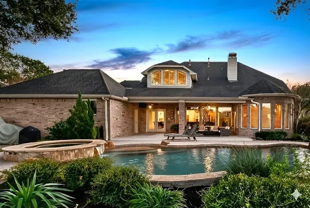 a view of a building with a fountain