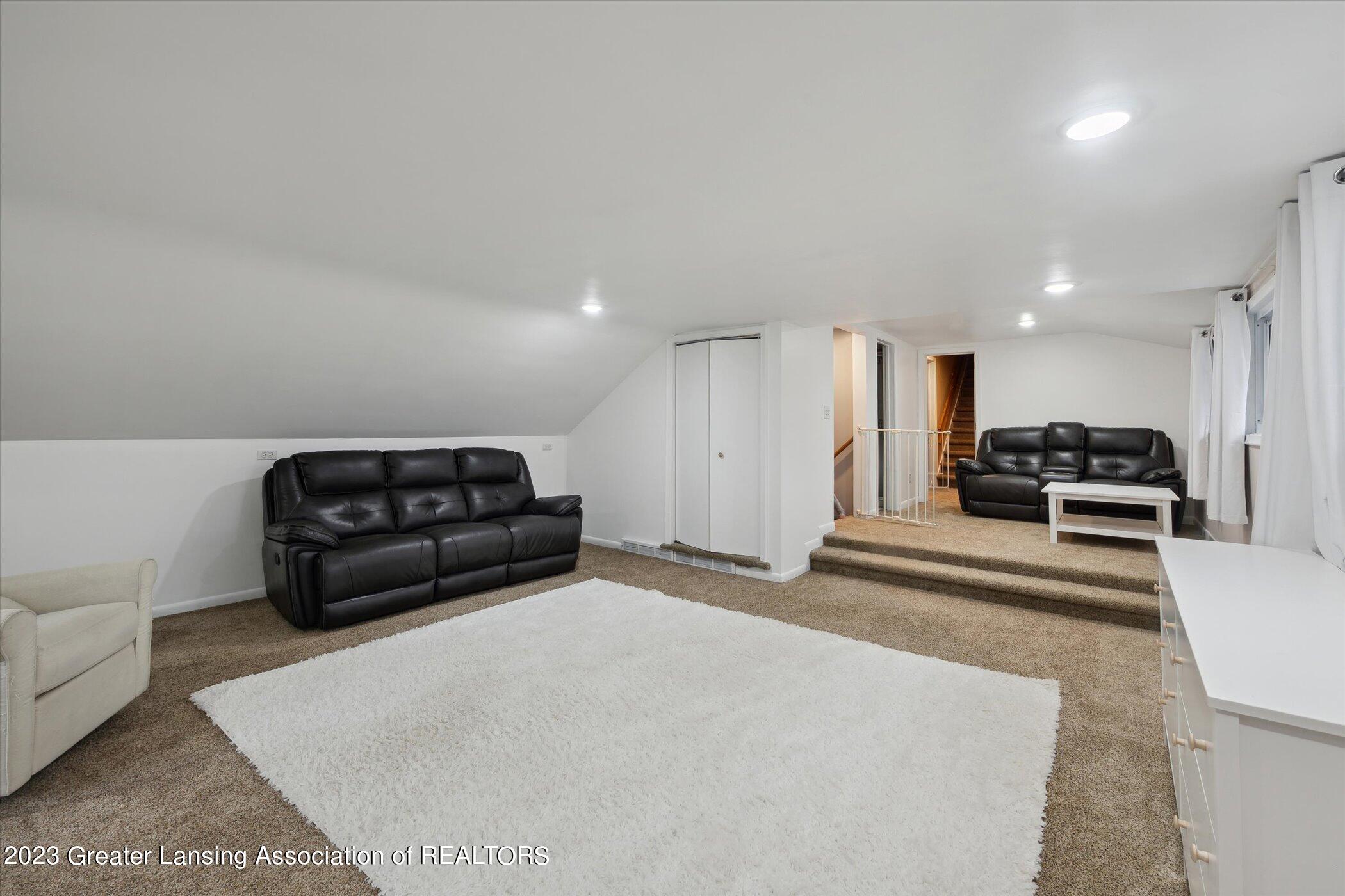 3007 Sandhill Road Mason, MI 48854 - Photo 28 of 62 28-3007-Sandhill-Rd-Mason-MI-48854-Windo