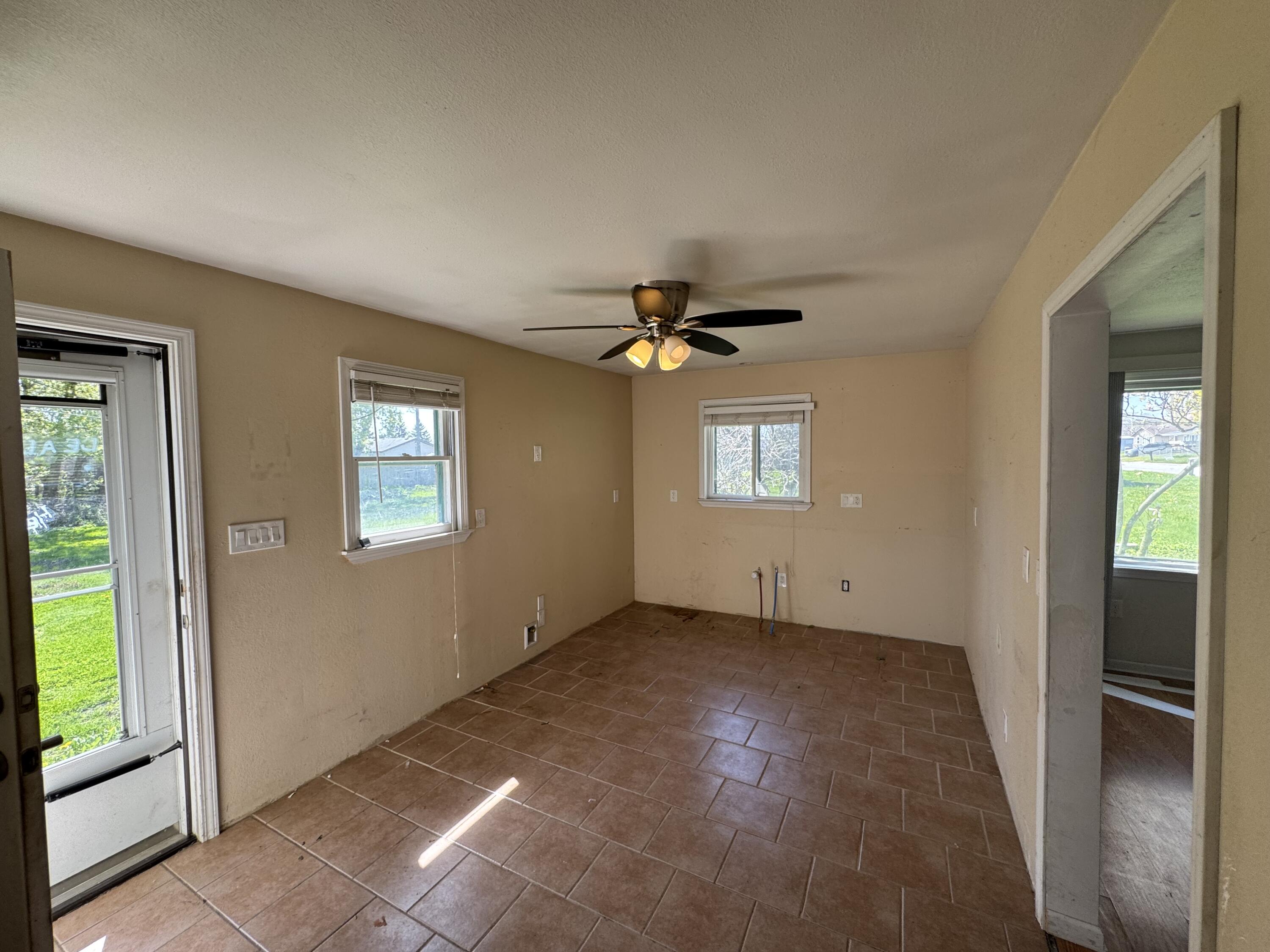3019 Phillips Avenue Mount Pleasant, WI 53403 - Photo 18 of 20 Kitchen