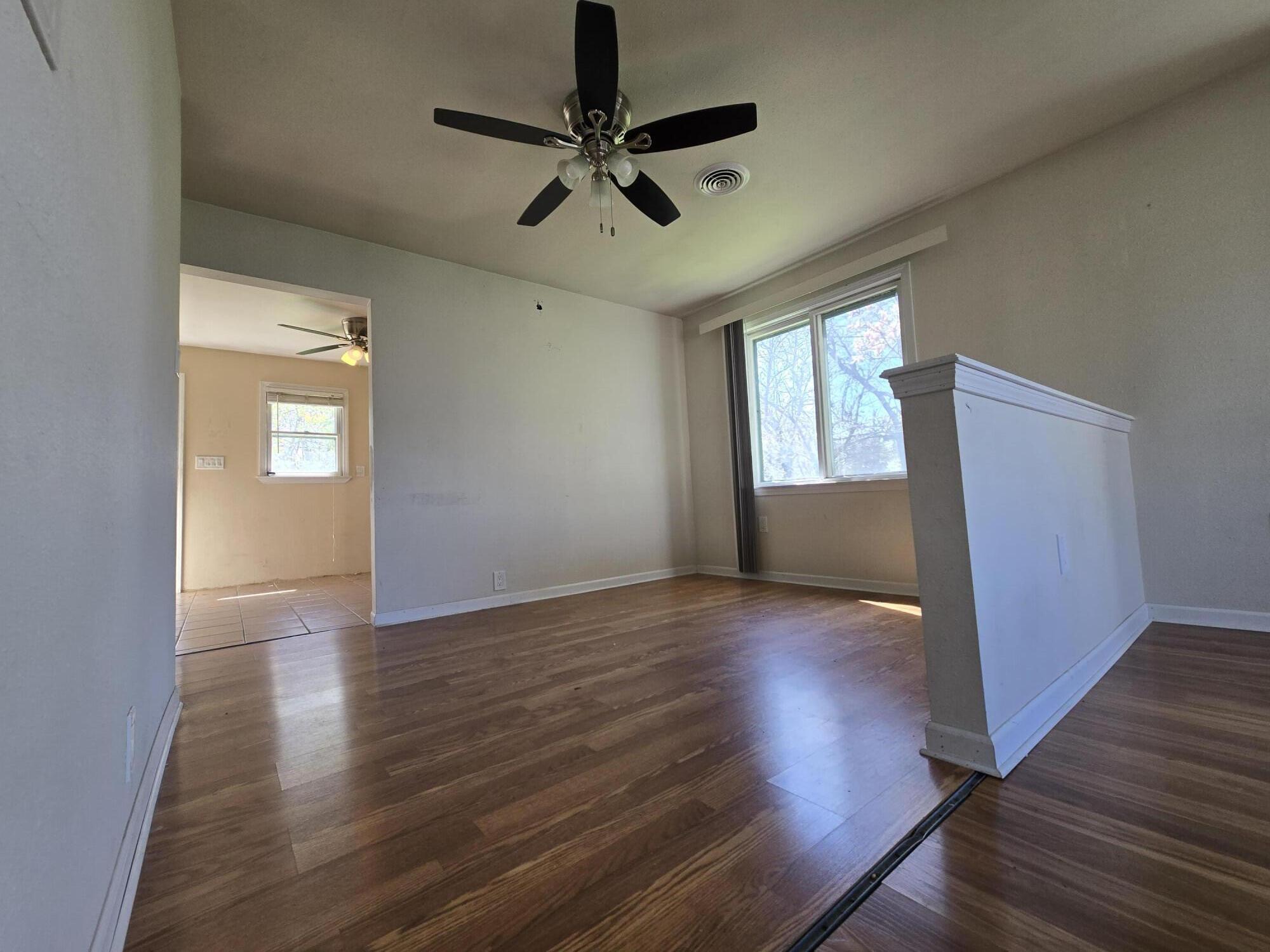 3019 Phillips Avenue Mount Pleasant, WI 53403 - Photo 8 of 20 Living Room