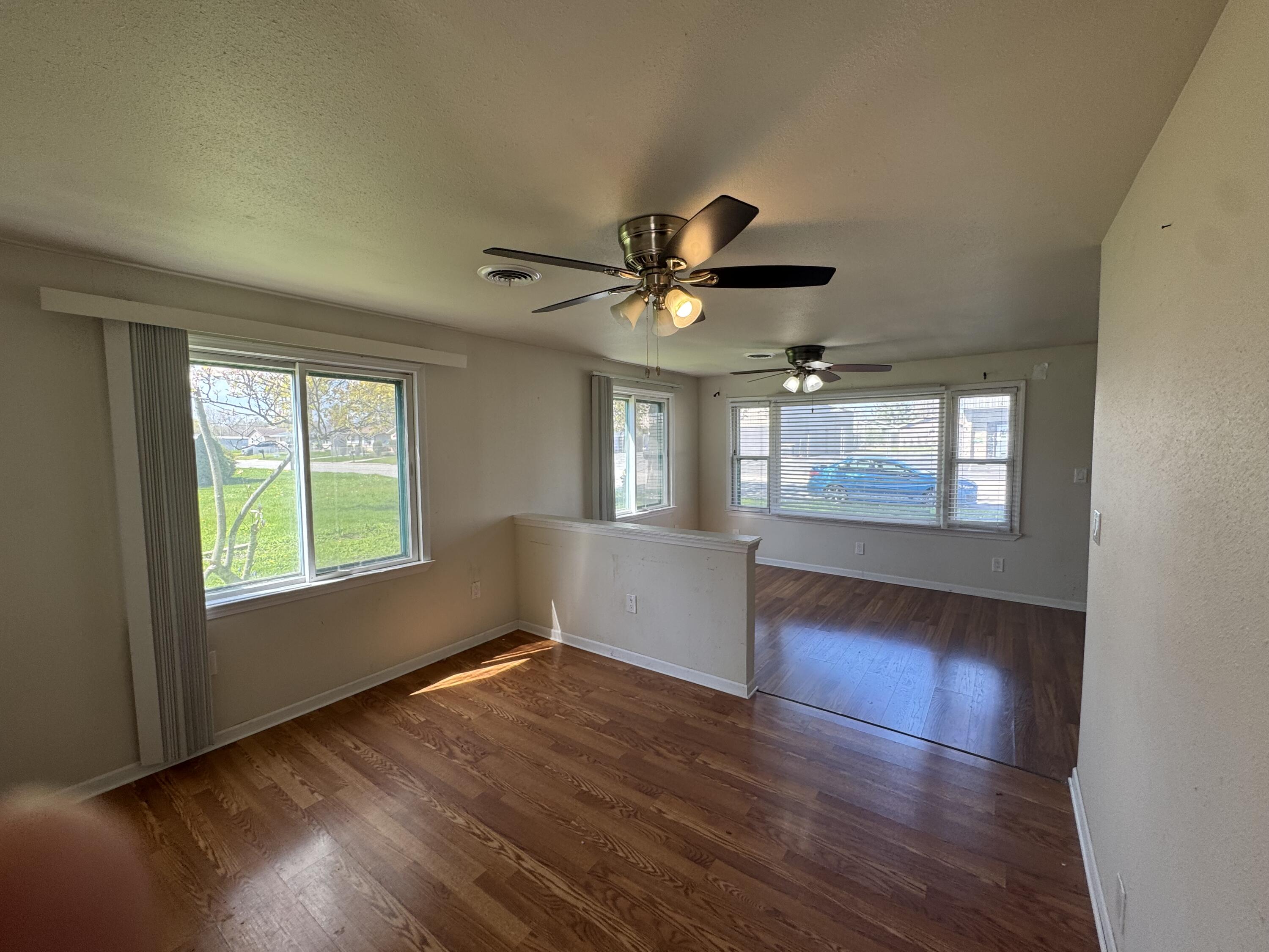 3019 Phillips Avenue Mount Pleasant, WI 53403 - Photo 9 of 20 Dining/Living Room