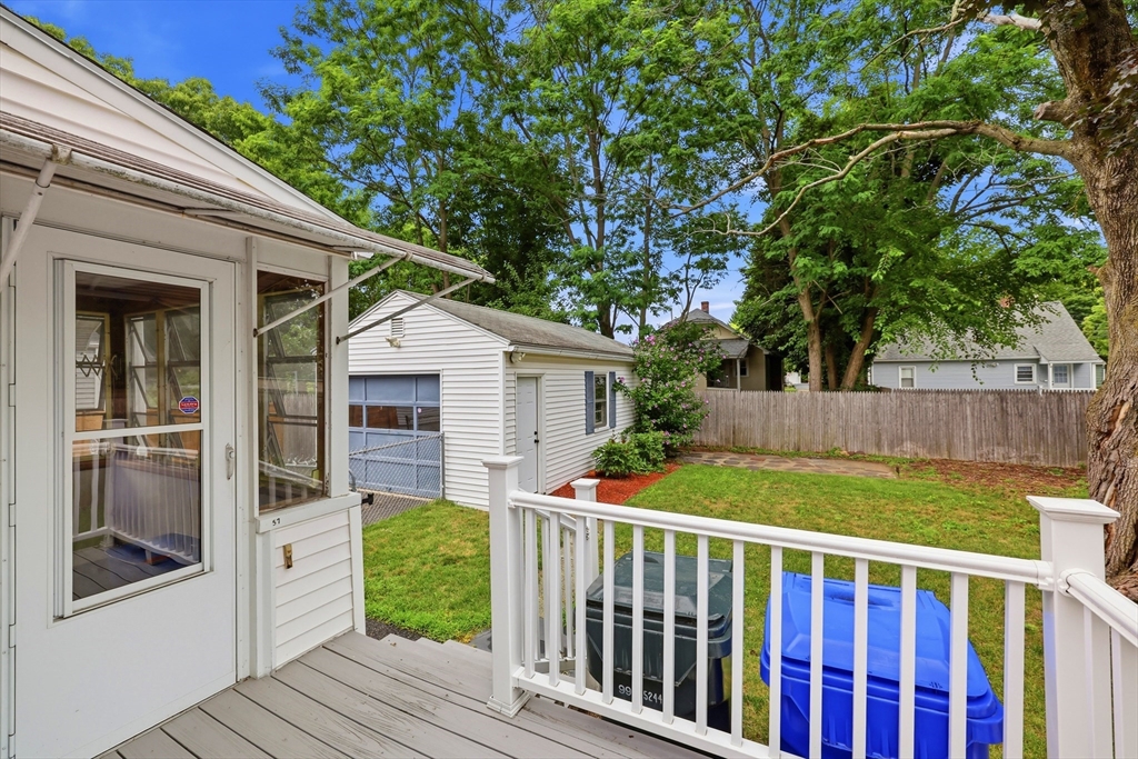 57 Arthur Street Springfield, MA 01104 - Photo 24 of 29