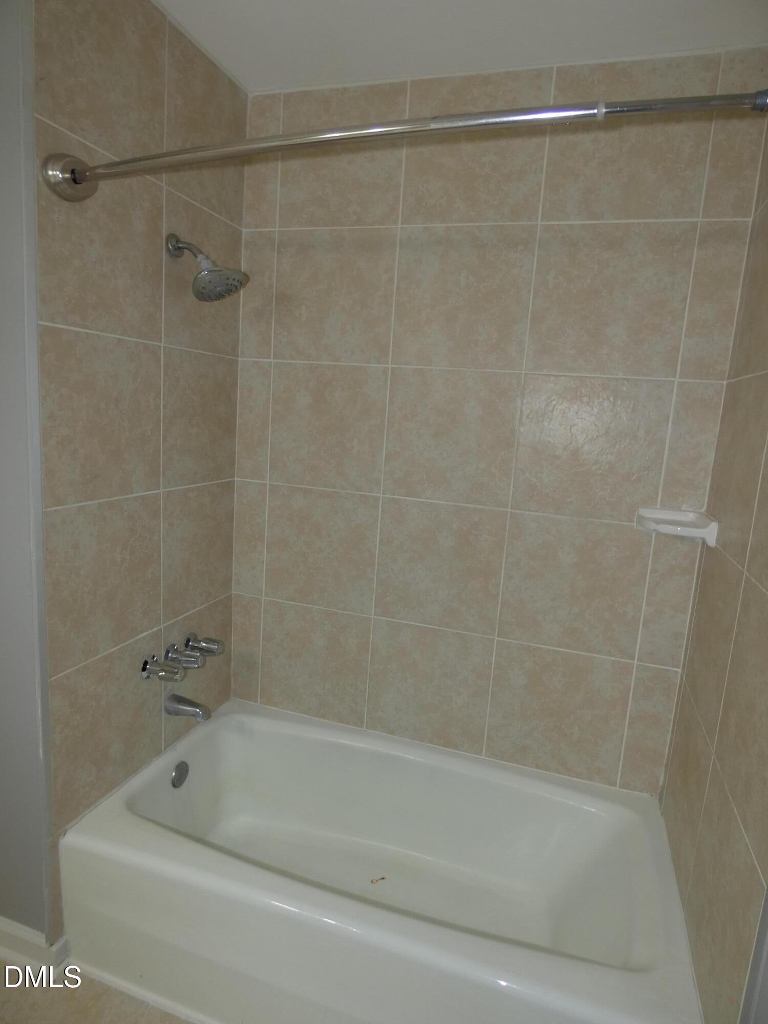 5800 Meadowbrook Road Raleigh, NC 27603 - Photo 14 of 26 12P1010880