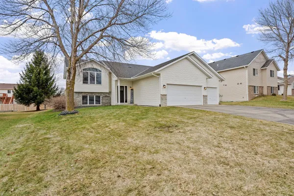 $399,900 | 2218 Chase Drive, Faribault, MN 55021