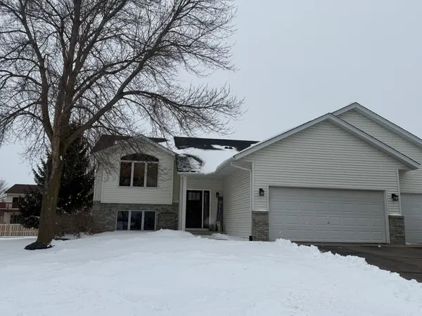 $399,900 | 2218 Chase Drive, Faribault, MN 55021