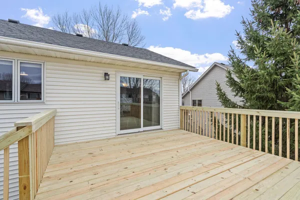 $379,900 | 2218 Chase Drive, Faribault, MN 55021