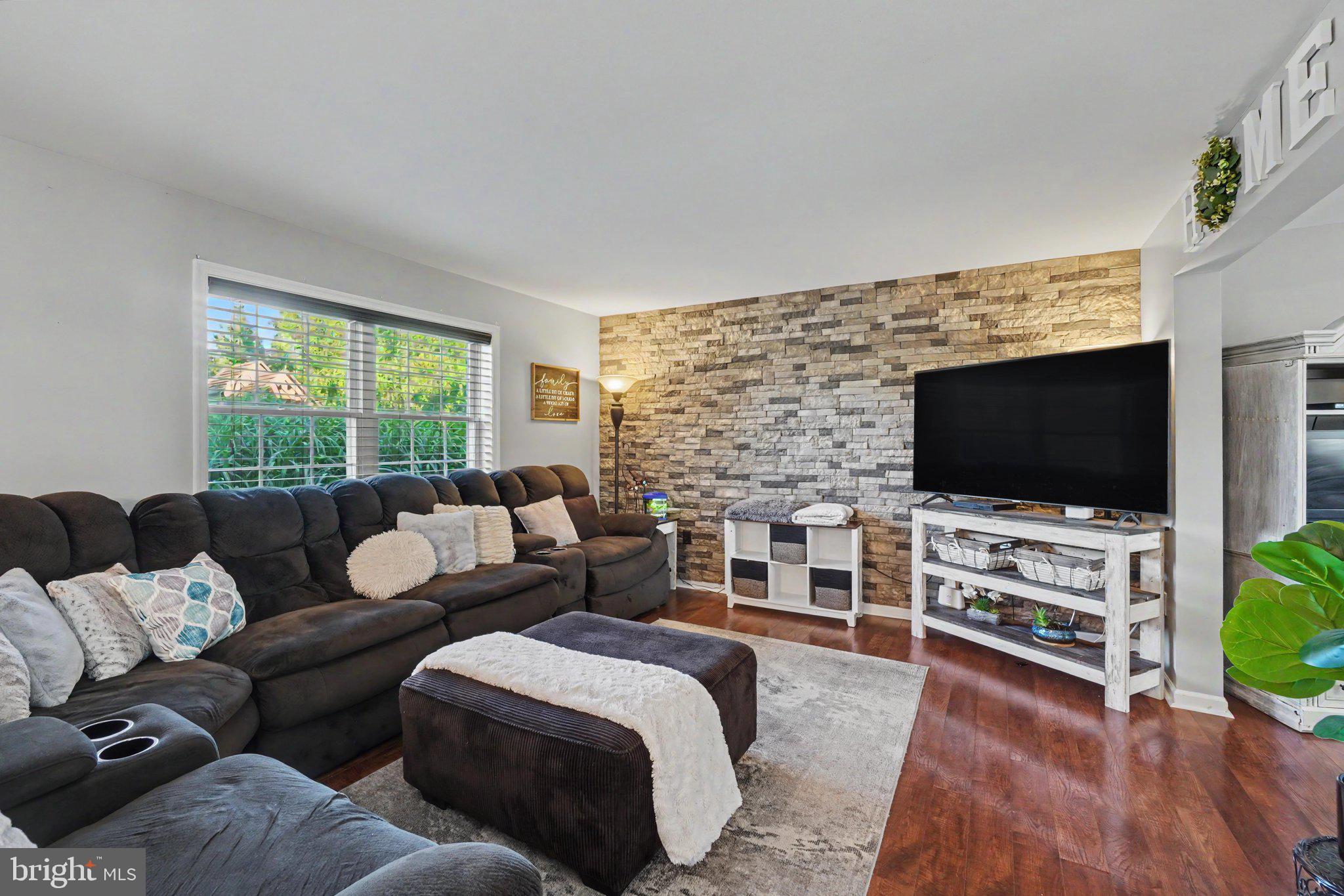 150 Olde Hickory Road Mount Wolf, PA 17347 - Photo 10 of 41 Gallery Image 10