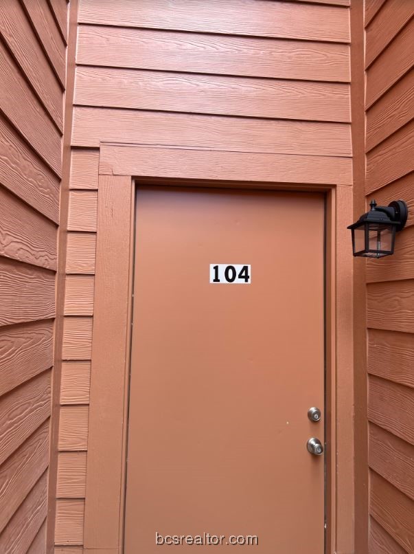 1305 West Villa Maria Road, Unit D104 Bryan, TX 77801 - Photo 1 of 13 Gallery Image 1