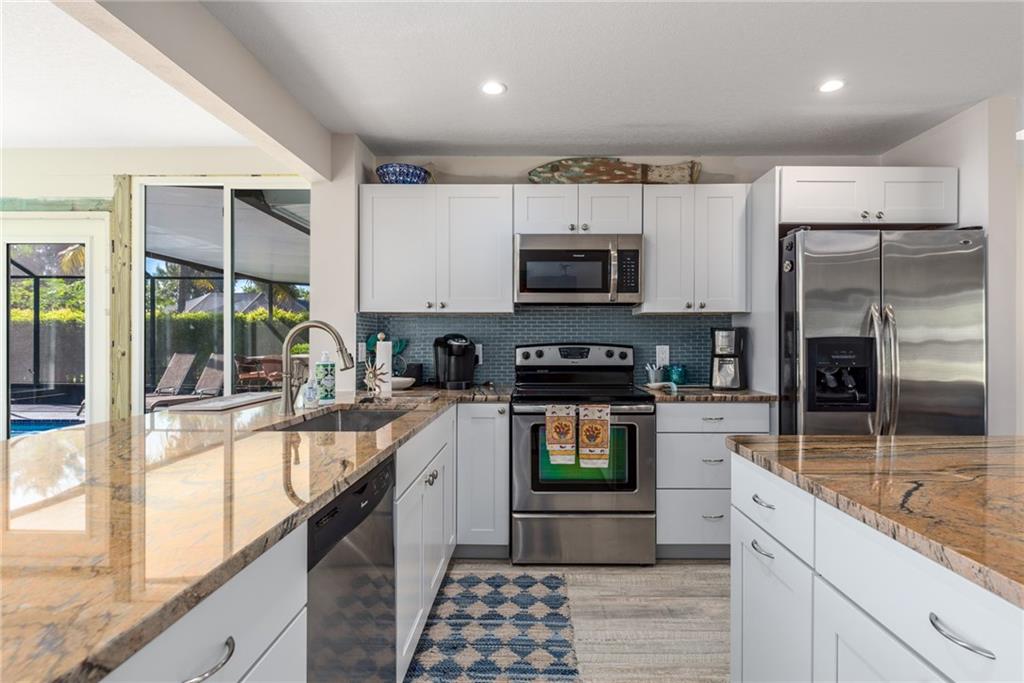 1453 Northwest Spruce Ridge Drive Stuart, FL 34994 - Photo 14 of 27 Gallery Image 14