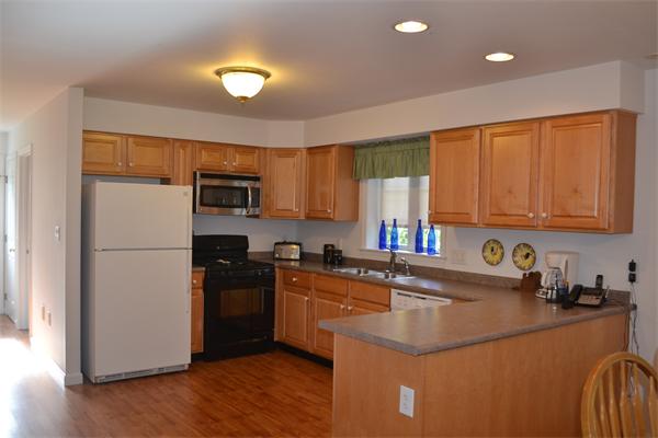 2 Rita Lane Littleton, MA 01460 - Photo 4 of 22 Gallery Image 4