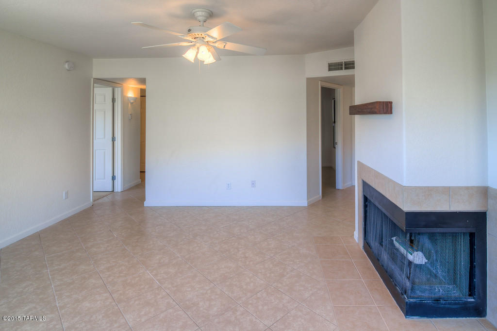 5800 North Kolb Road, Unit 11261 Tucson, AZ 85750 - Photo 12 of 48