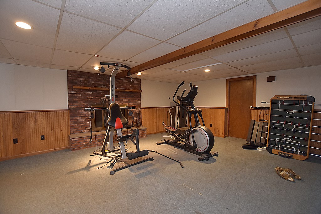 35 Woody Hill Road Hopkinton, RI 02832 - Photo 11 of 16 Gallery Image 11
