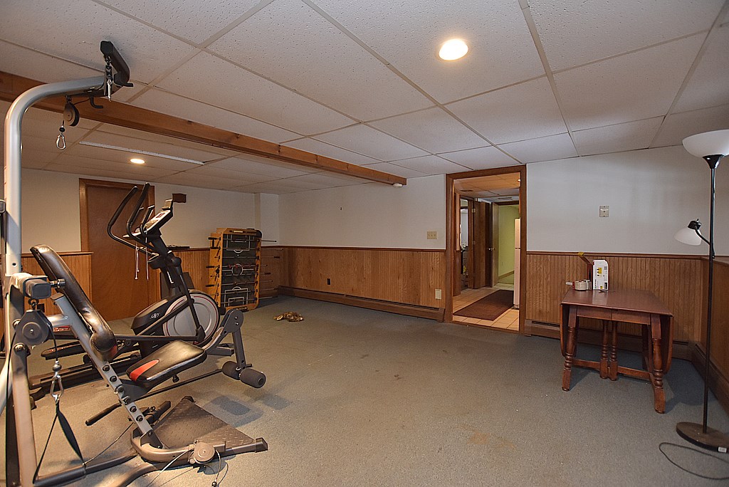 35 Woody Hill Road Hopkinton, RI 02832 - Photo 12 of 16 Gallery Image 12