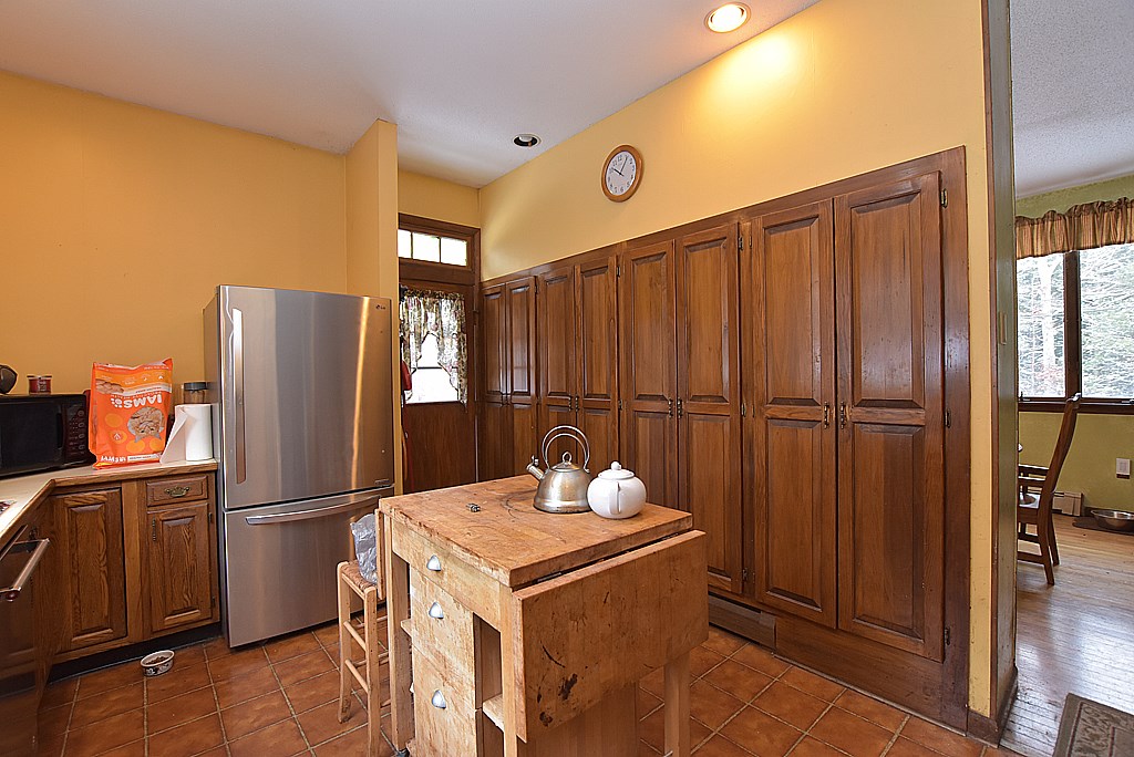 35 Woody Hill Road Hopkinton, RI 02832 - Photo 6 of 16 Gallery Image 6