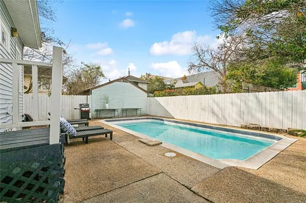 $6,000 | 2820 Calhoun Street, New Orleans, LA 70118