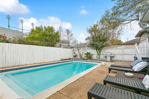 $6,000 | 2820 Calhoun Street, New Orleans, LA 70118
