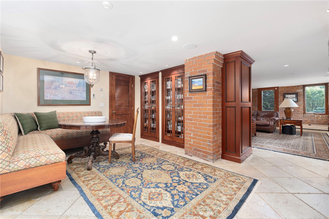 10 Nayatt Road Barrington, RI 02806 - Photo 13 of 45