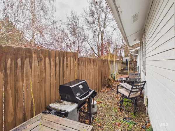 $270,000 | 804 East Main Street, Unit 3 3, Emmett, ID 83617