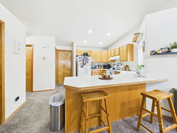$270,000 | 804 East Main Street, Unit 3 3, Emmett, ID 83617