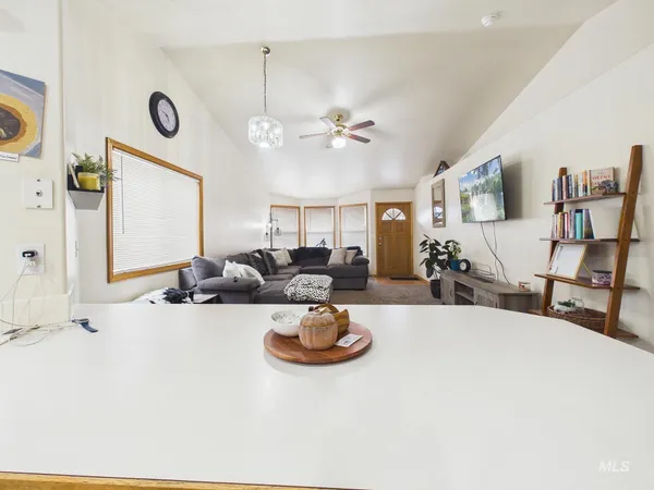 $270,000 | 804 East Main Street, Unit 3 3, Emmett, ID 83617