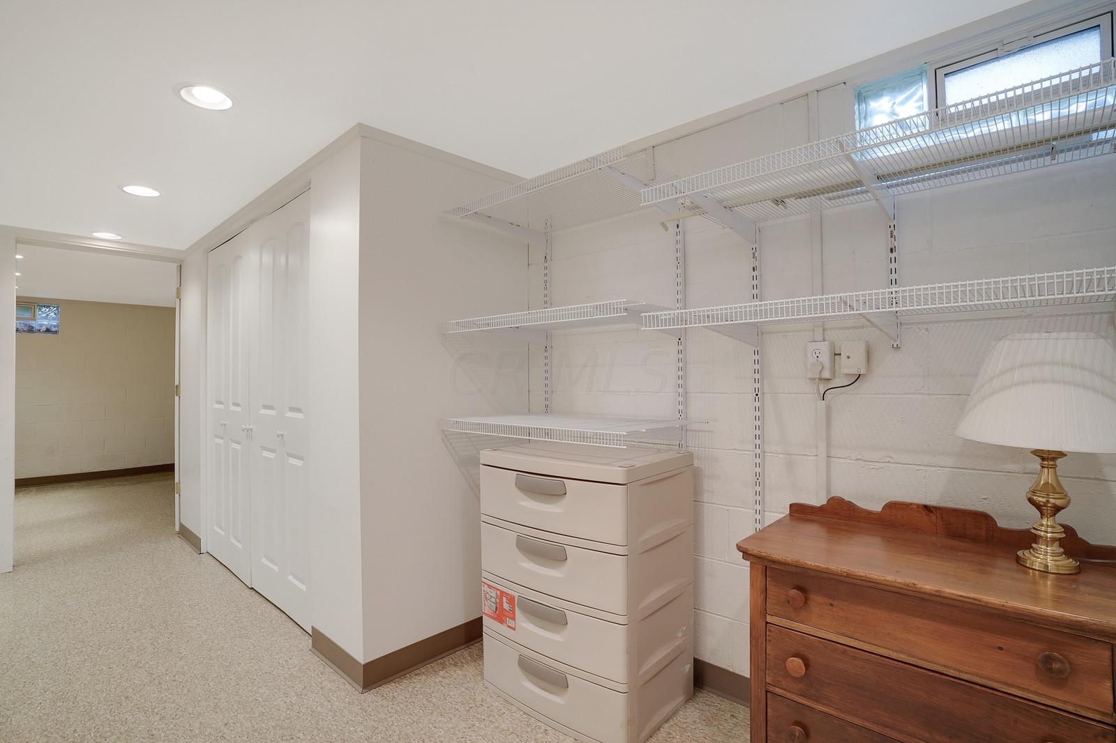 292 South Stanwood Road Bexley, OH 43209 - Photo 40 of 59
