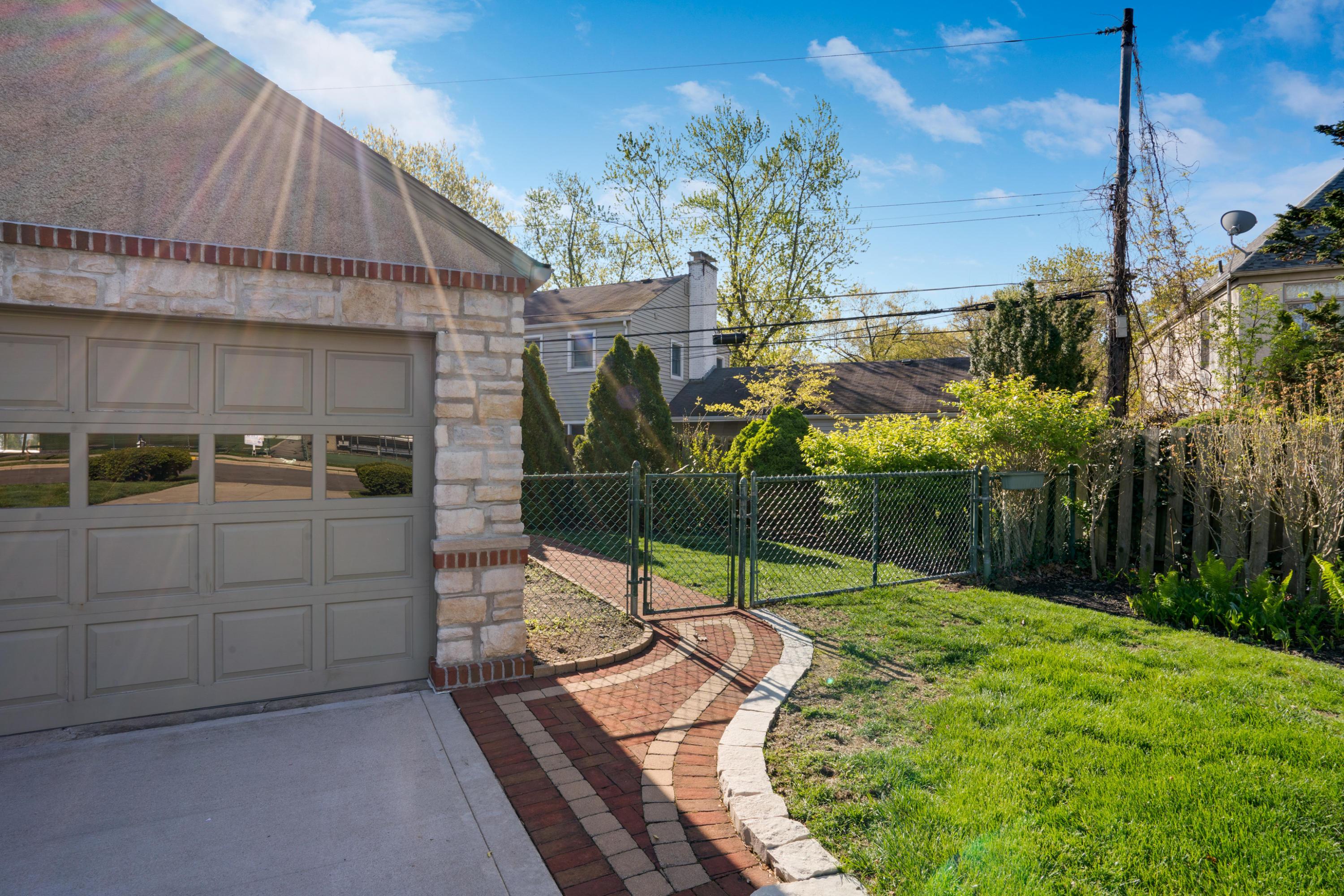 292 South Stanwood Road Bexley, OH 43209 - Photo 45 of 59