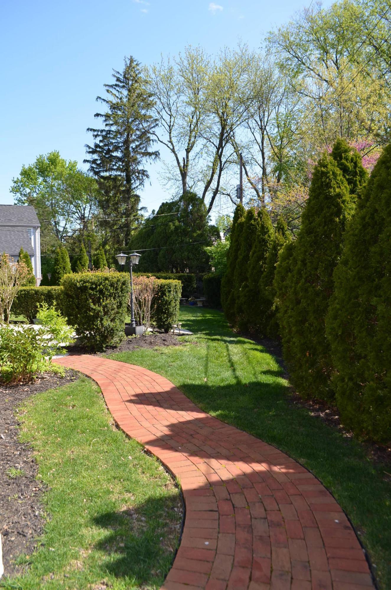 292 South Stanwood Road Bexley, OH 43209 - Photo 46 of 59